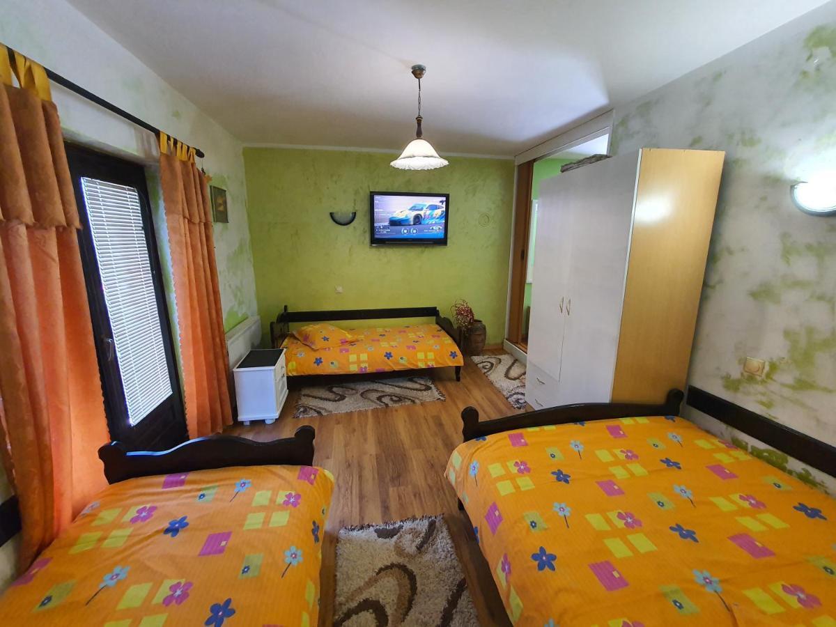 Apartments Milena Zlatibor Akcija Jun 3 Plus 1 Gratis Exterior photo