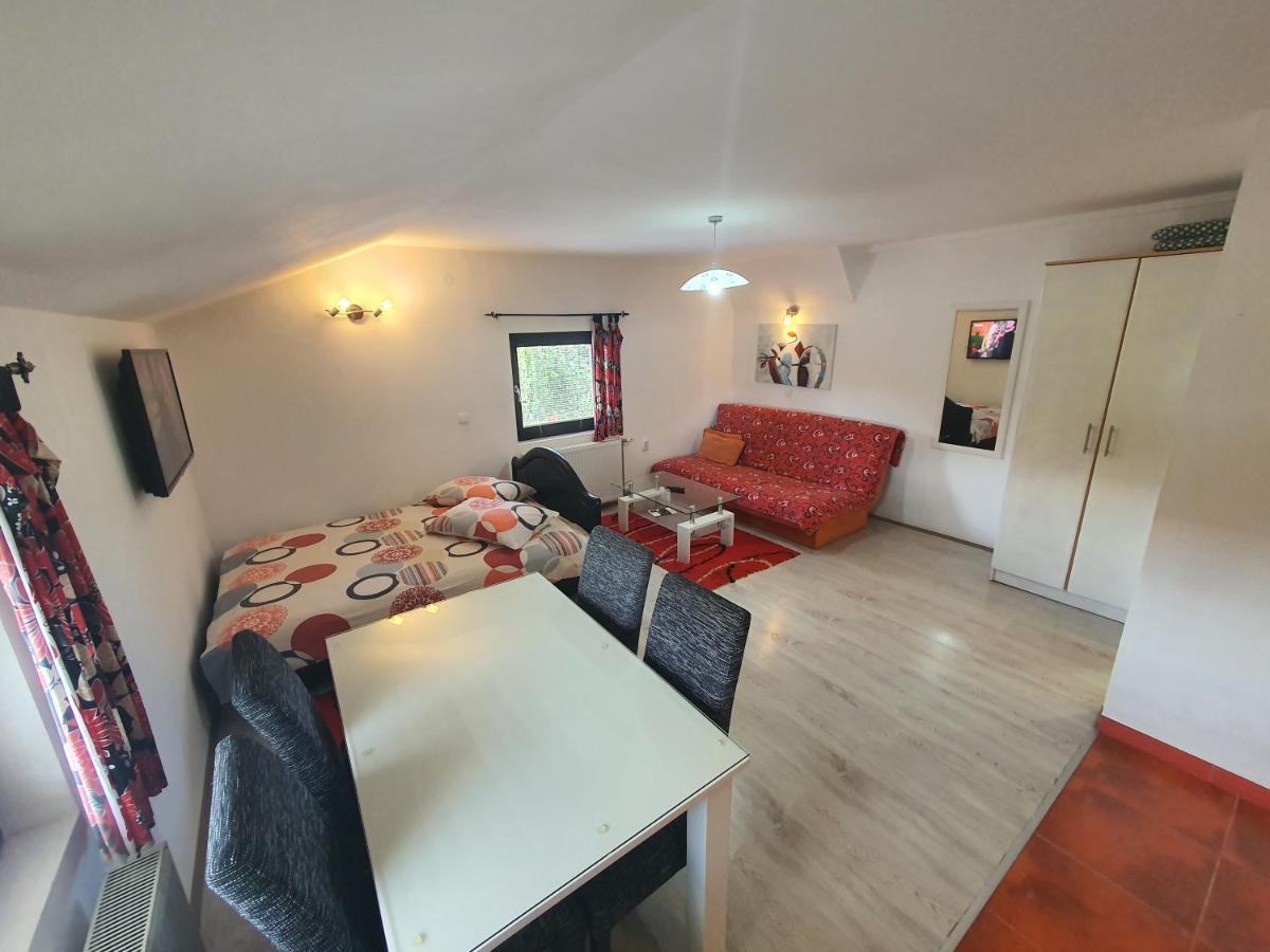 Apartments Milena Zlatibor Akcija Jun 3 Plus 1 Gratis Exterior photo